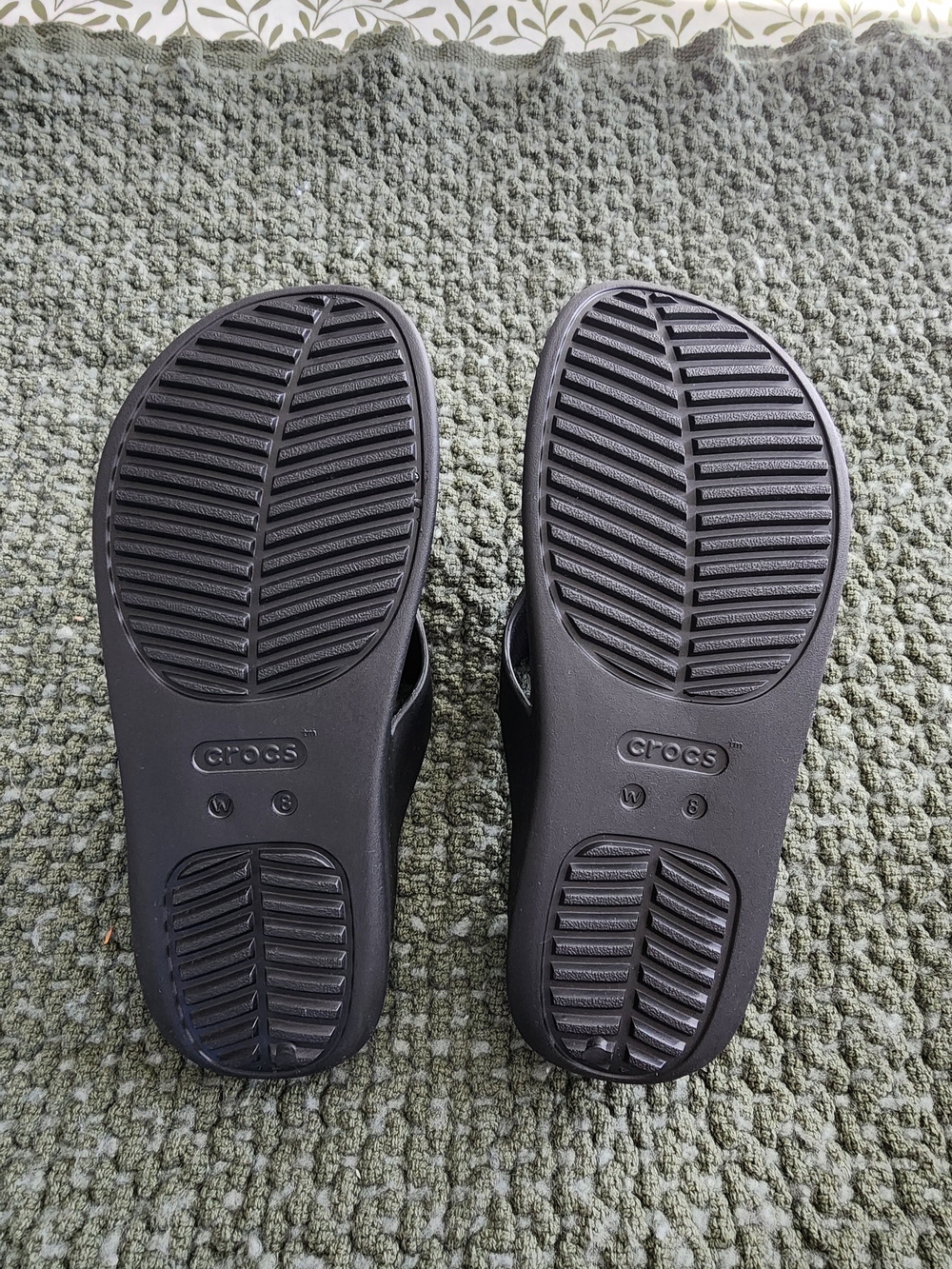 CROCS Black Platform Crossband Slide Sandals NWOT - Picture 5 of 5